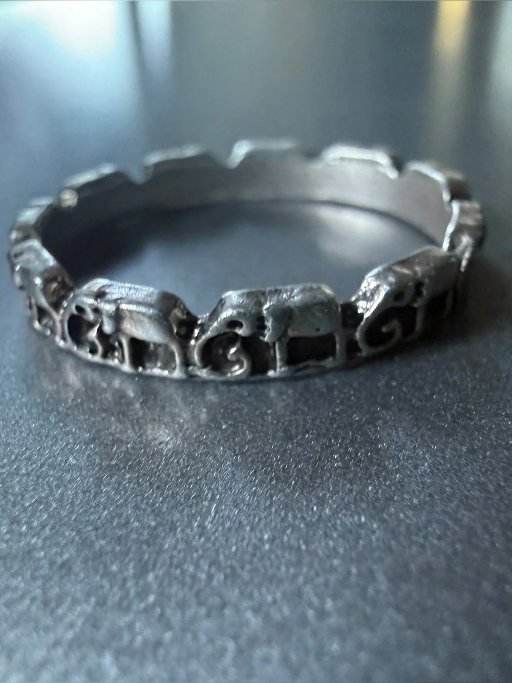 Vintage Silver Tone Lucky Elephant Eternity Ring Size 7.5